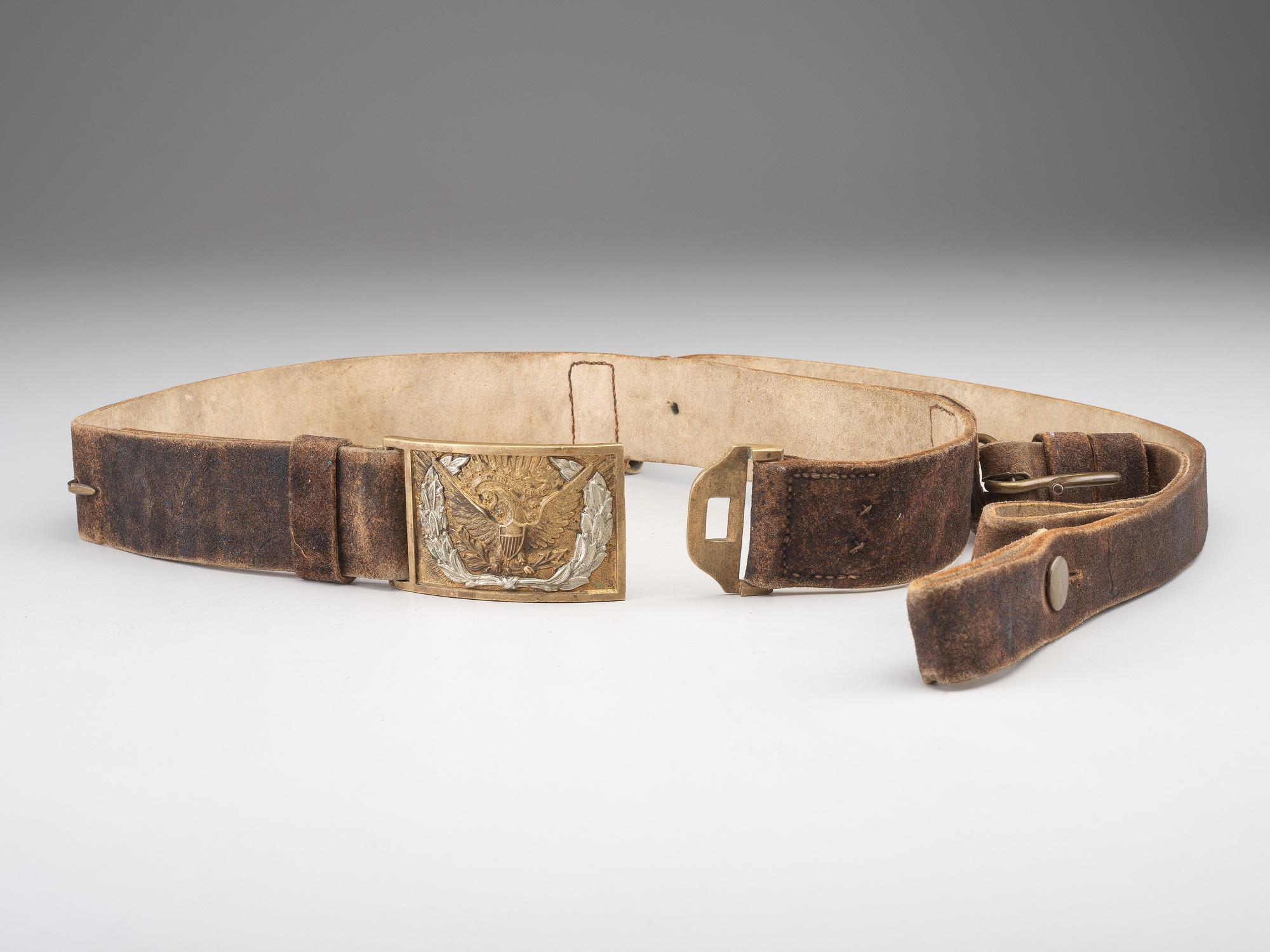[CIVIL WAR]. US Model 1851 enlisted cavalryman’s sword belt equipped with a Model 1851 enlisted sword belt plate.