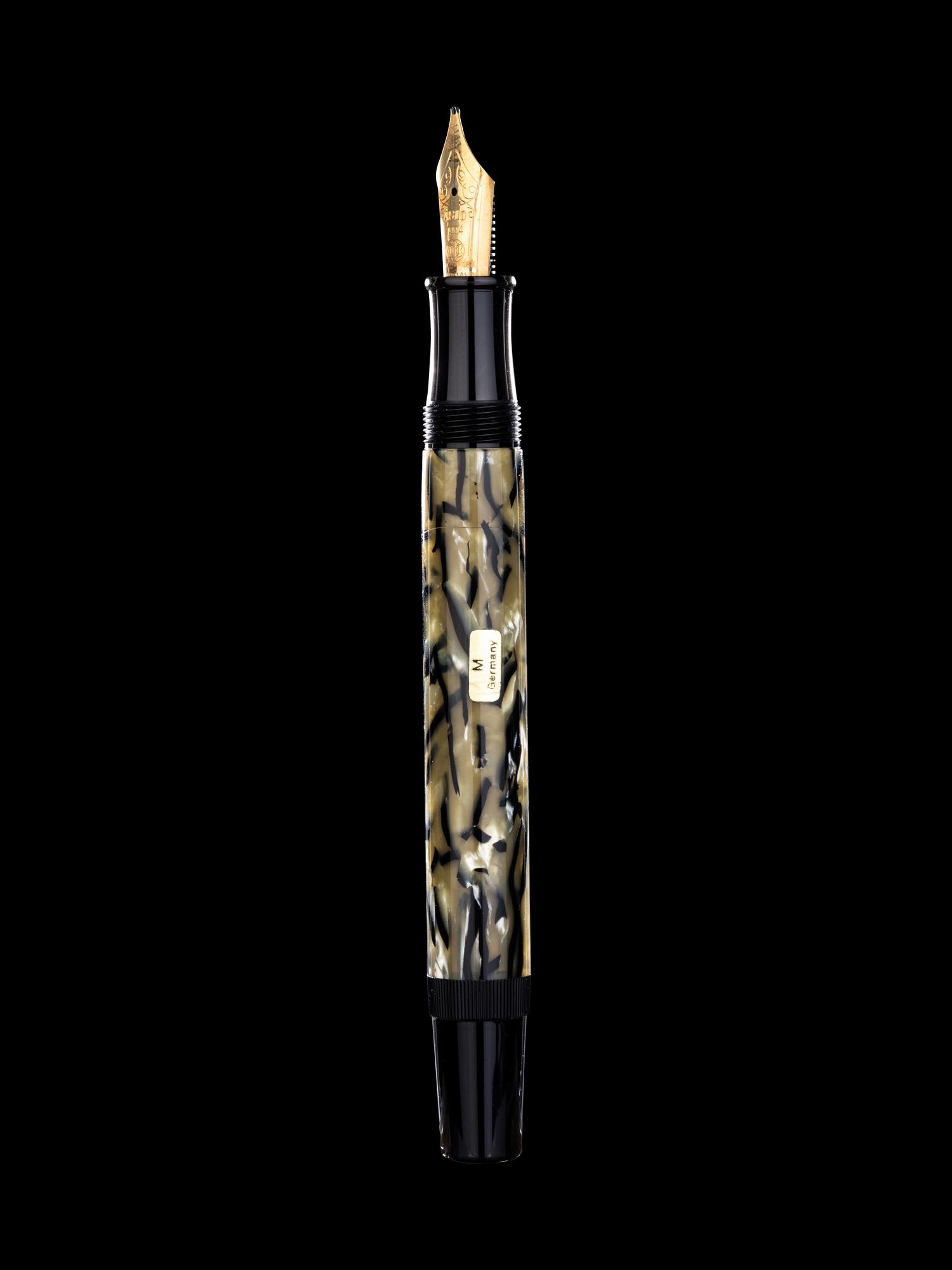 Montblanc: Oscar Wilde Limited Edition Fountain Pen