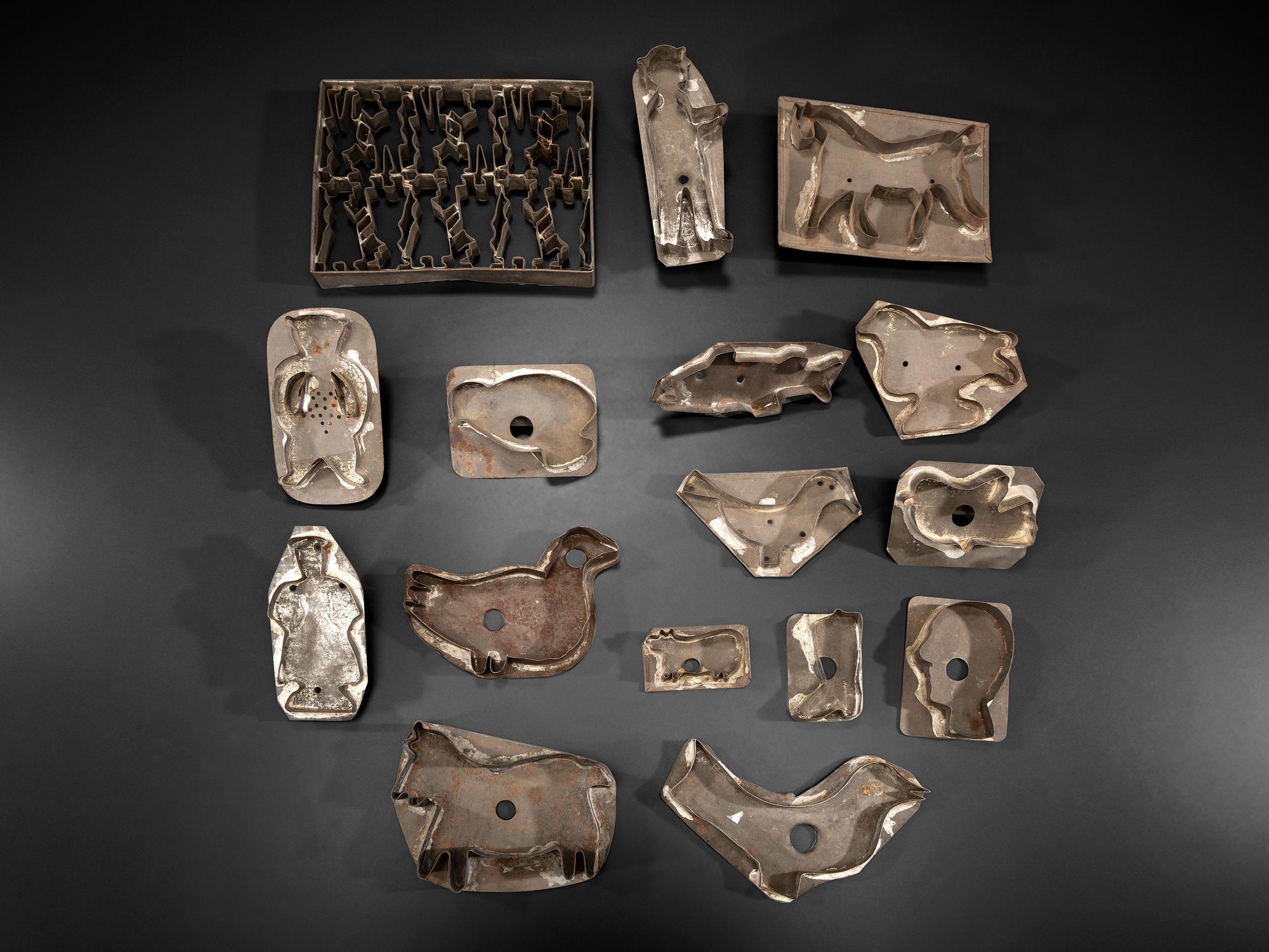 Fifteen Figural Tin Cookie Cutters