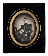[EARLY PHOTOGRAPHY] -- [MILITARIA]. Half plate daguerreotype of French infantry officer. Ca 1850s.