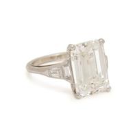 VERDURA, DIAMOND AND PLATINUM RING