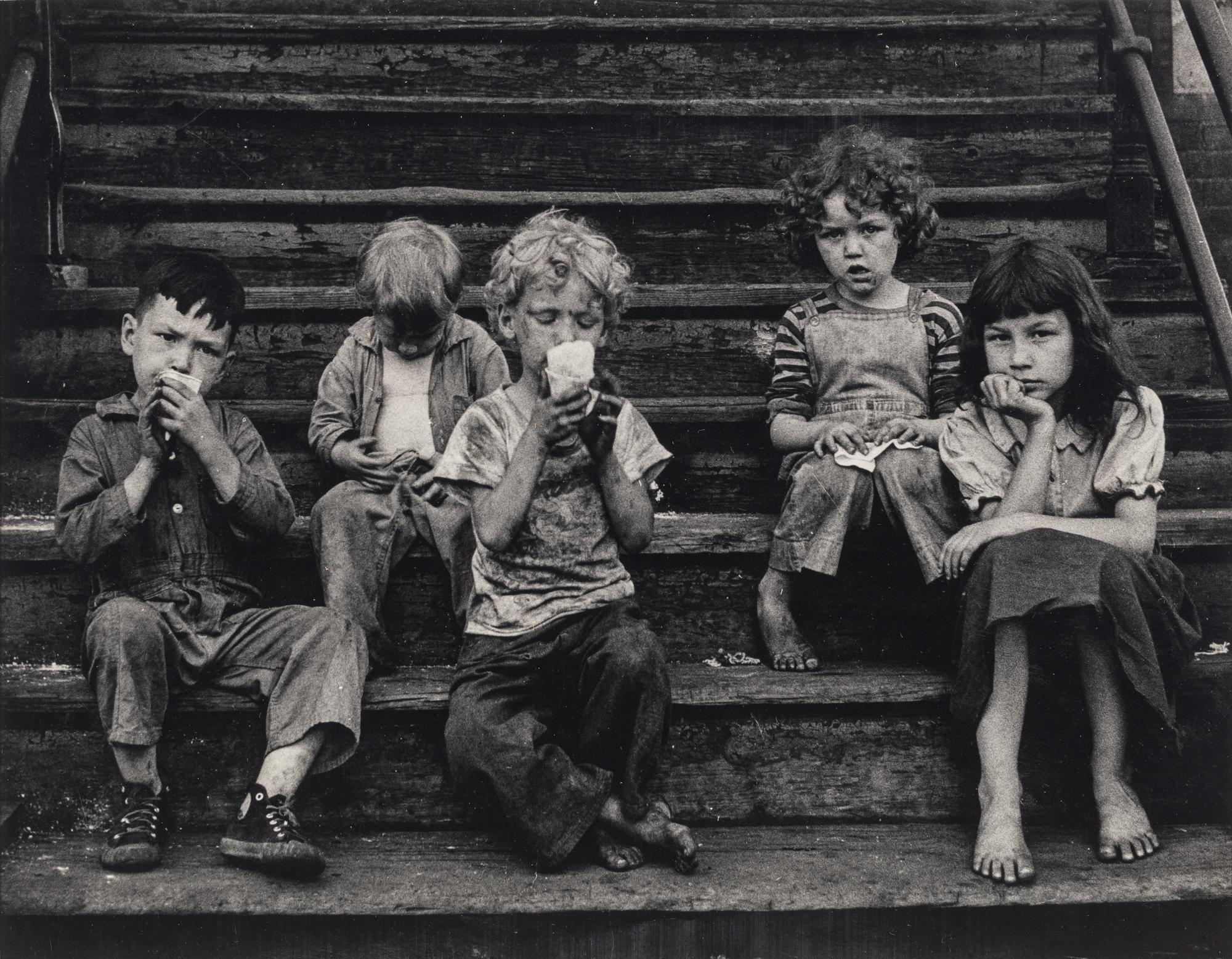 Yasuhiro Ishimoto (1921-2012) Untitled (Children on Stoop, Chicago), 1951-1952