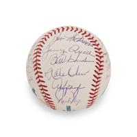 A 1969 Chicago Cubs Team Signed Autograph Baseball - 17 Signatures (Beckett Authentication Services)