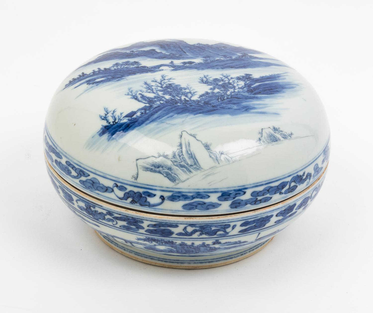 A Blue and White Porcelain Box and Cover Diameter 10 inches