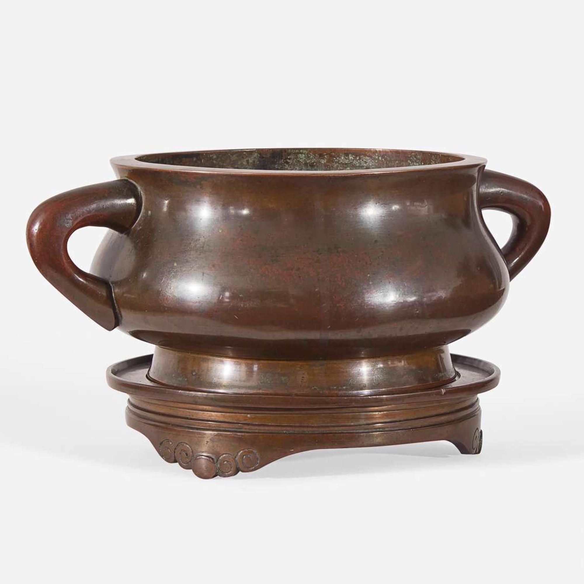 A Chinese patinated bronze censer and stand 铜香炉及底座 Xuande mark, 18th century or earlier ??? ???????