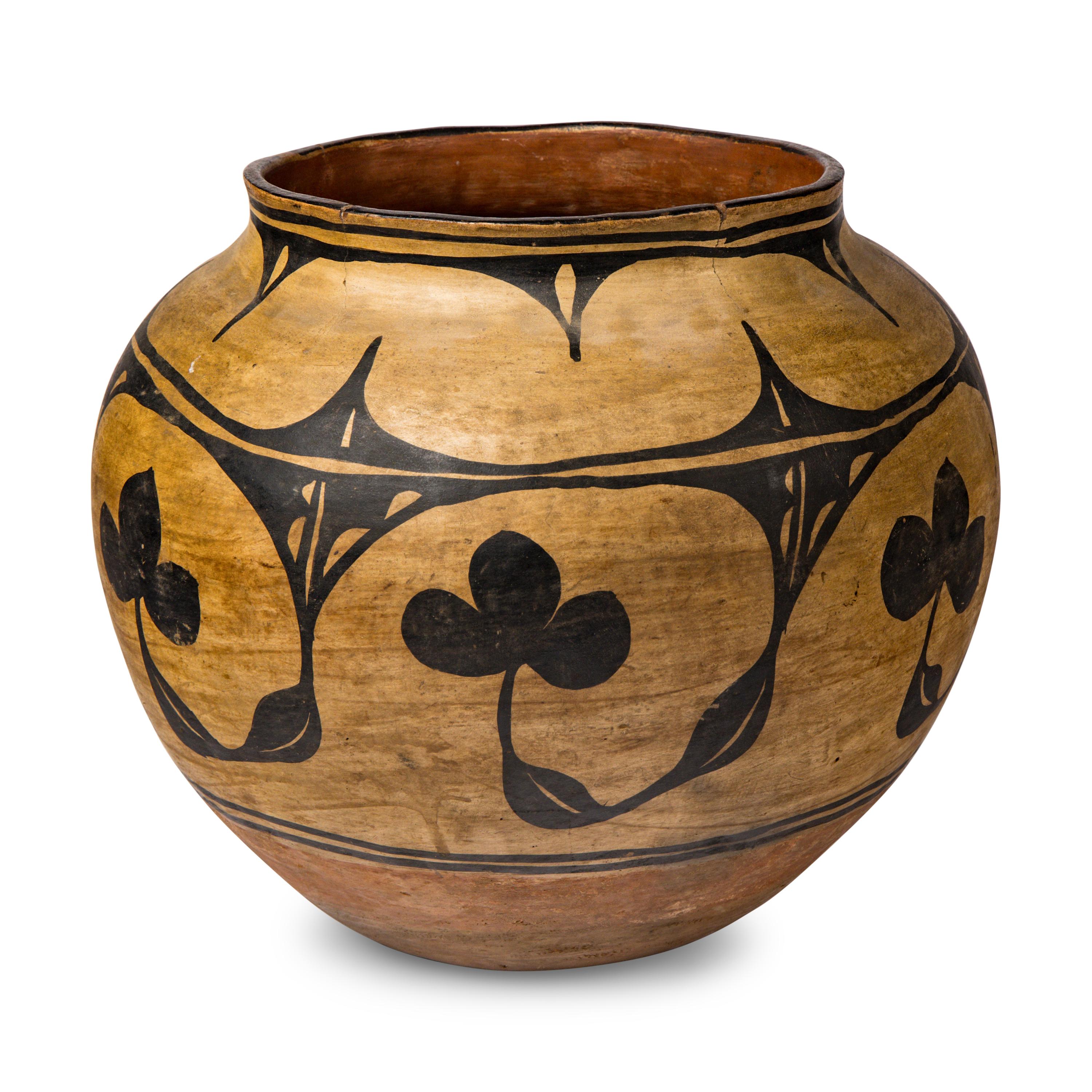 Kewa Pottery Storage Jar