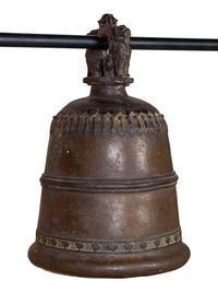 A Chinese Bronze Bell — 19TH/20TH CENTURY