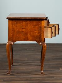 A Queen Anne Style Fan Carved Tiger Maple Dressing Table