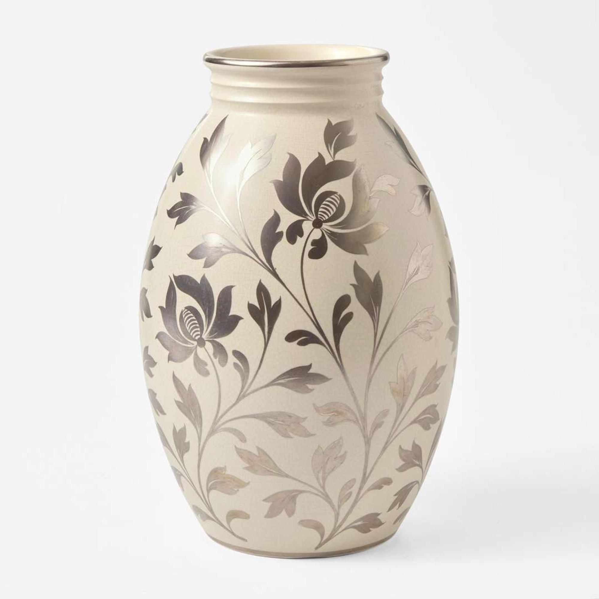 A Wedgwood Keith Murray (1892-1981) Designed Vase with Millicent Taplin (1902-1980) Decoration UK, 1930s