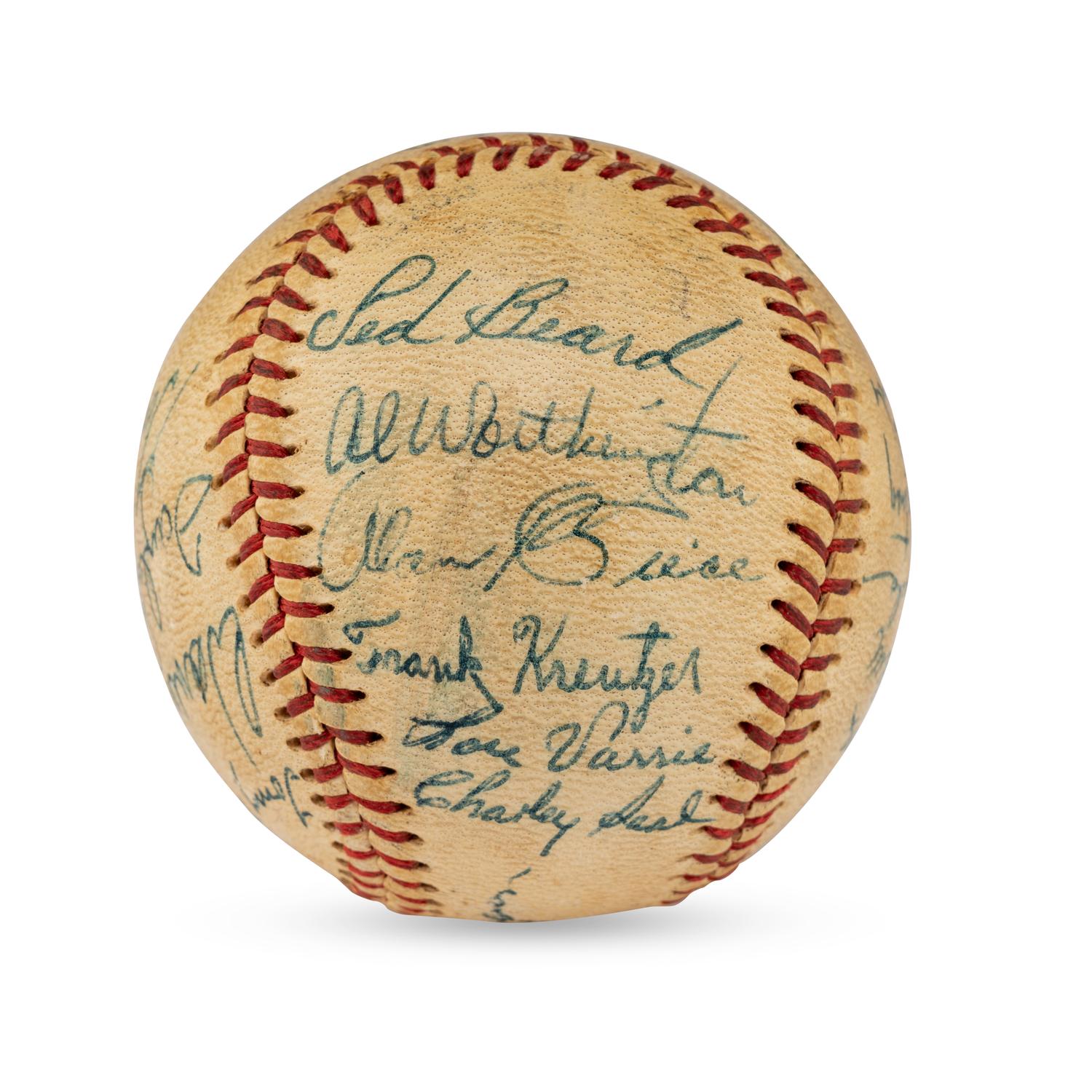 A 1962 Indianapolis Indians Team Signed Autograph Baseball