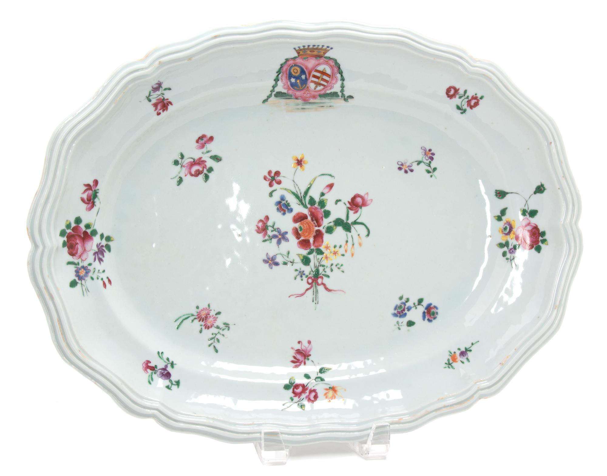 A Chinese Export Armorial Platter Length 15 1/2 inches. — 20TH CENTURY