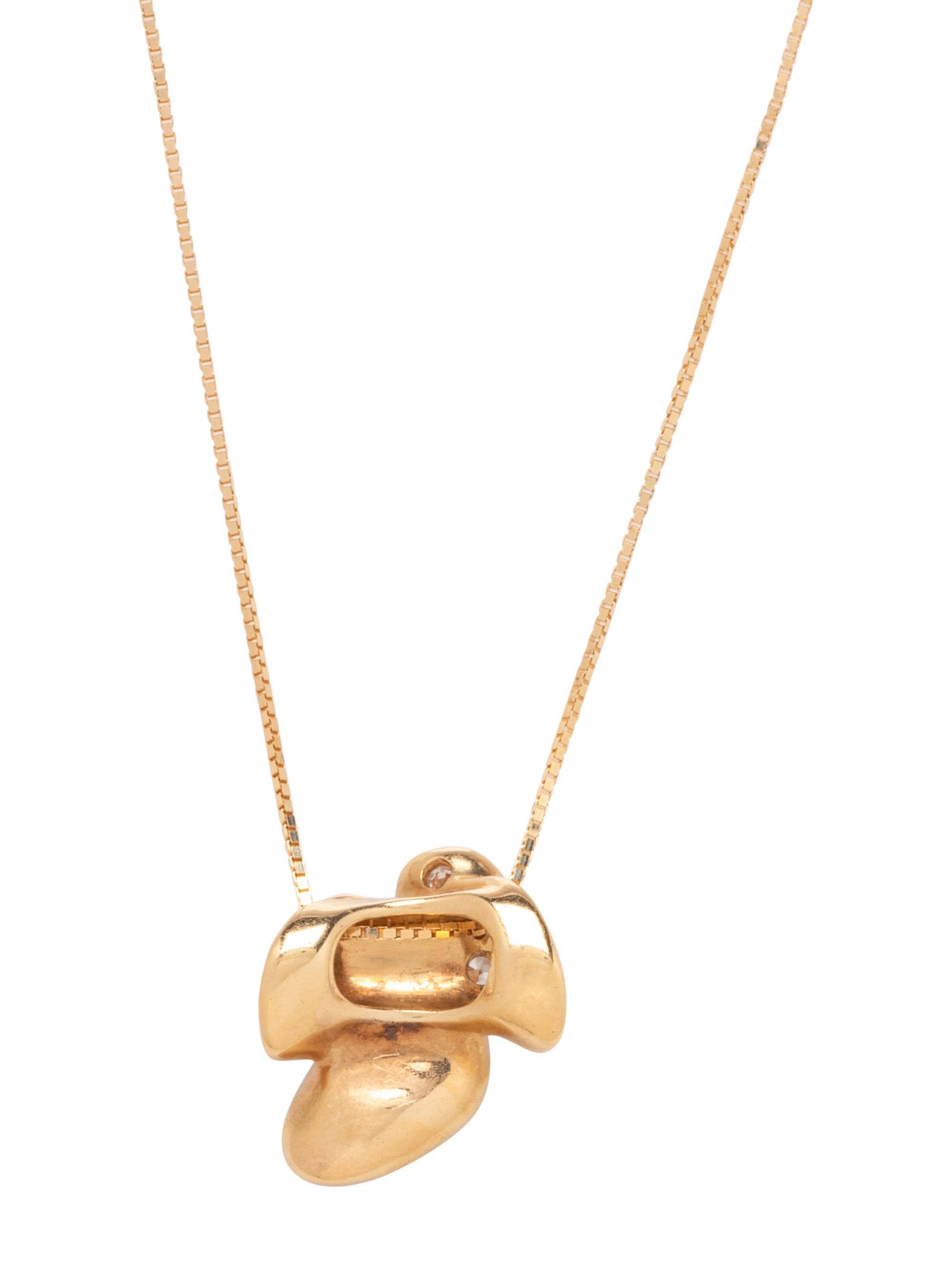 YELLOW GOLD AND DIAMOND PENDANT/NECKLACE