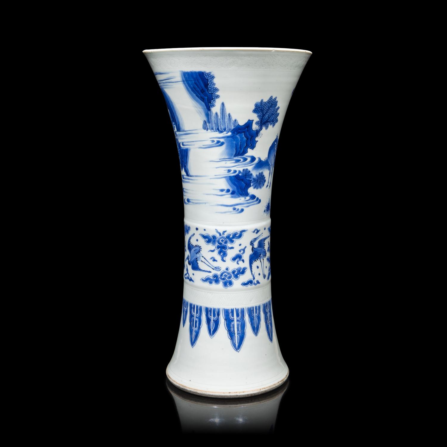 A Chinese Blue and White Porcelain 'Figure' Gu Vase, Transitional Period, 17th Century 明末清初 青花人物故事圖觚