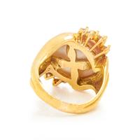 YELLOW GOLD, MABÉ PEARL, AND DIAMOND RING