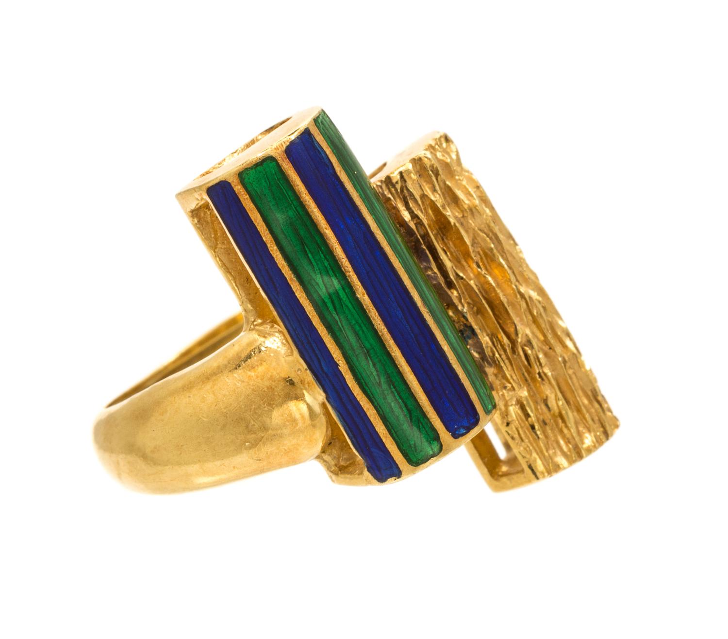 An 18 Karat Yellow Gold and Polychrome Enamel Ring, Italian, 6.30 dwts.