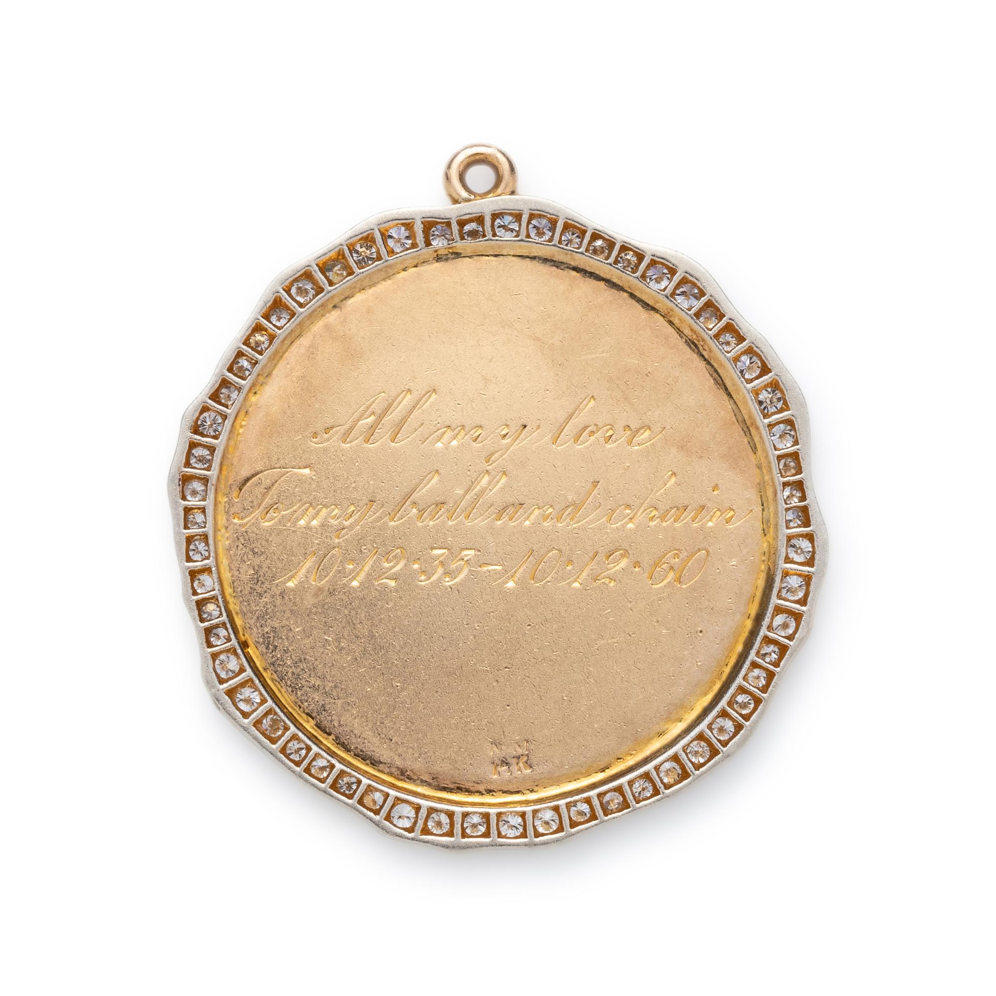 YELLOW GOLD AND DIAMOND PENDANT