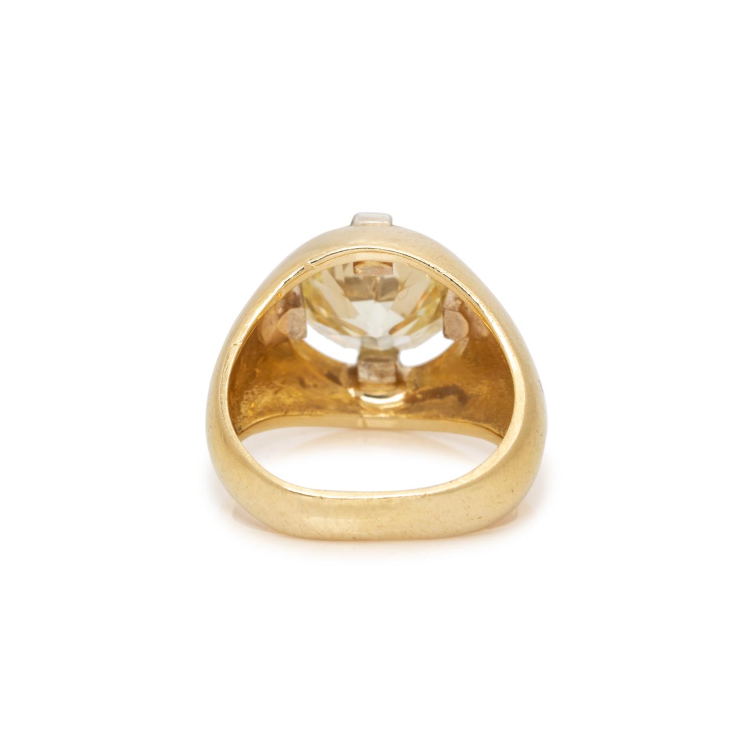 DIAMOND RING