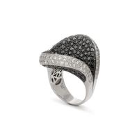 DIAMOND AND BLACK DIAMOND RING