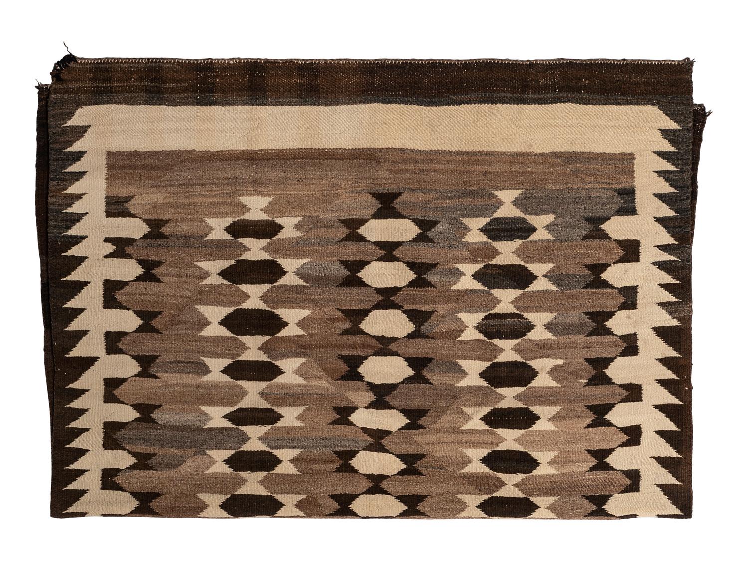 Navajo Regional Weaving / Rug