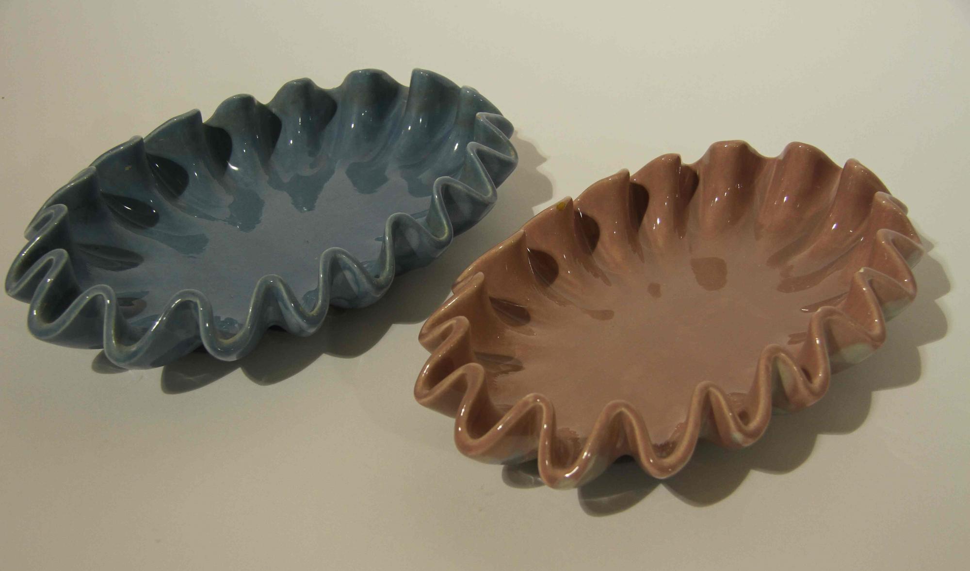 Two Haeger Pottery Dishes Width 15 inches. — 1940s
