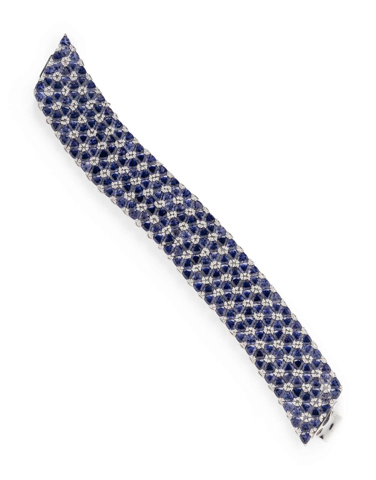 WHITE GOLD, IOLITE, AND DIAMOND BRACELET