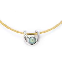 BICOLOR GOLD, CULTURED PEARL, AND DIAMOND NECKLACE