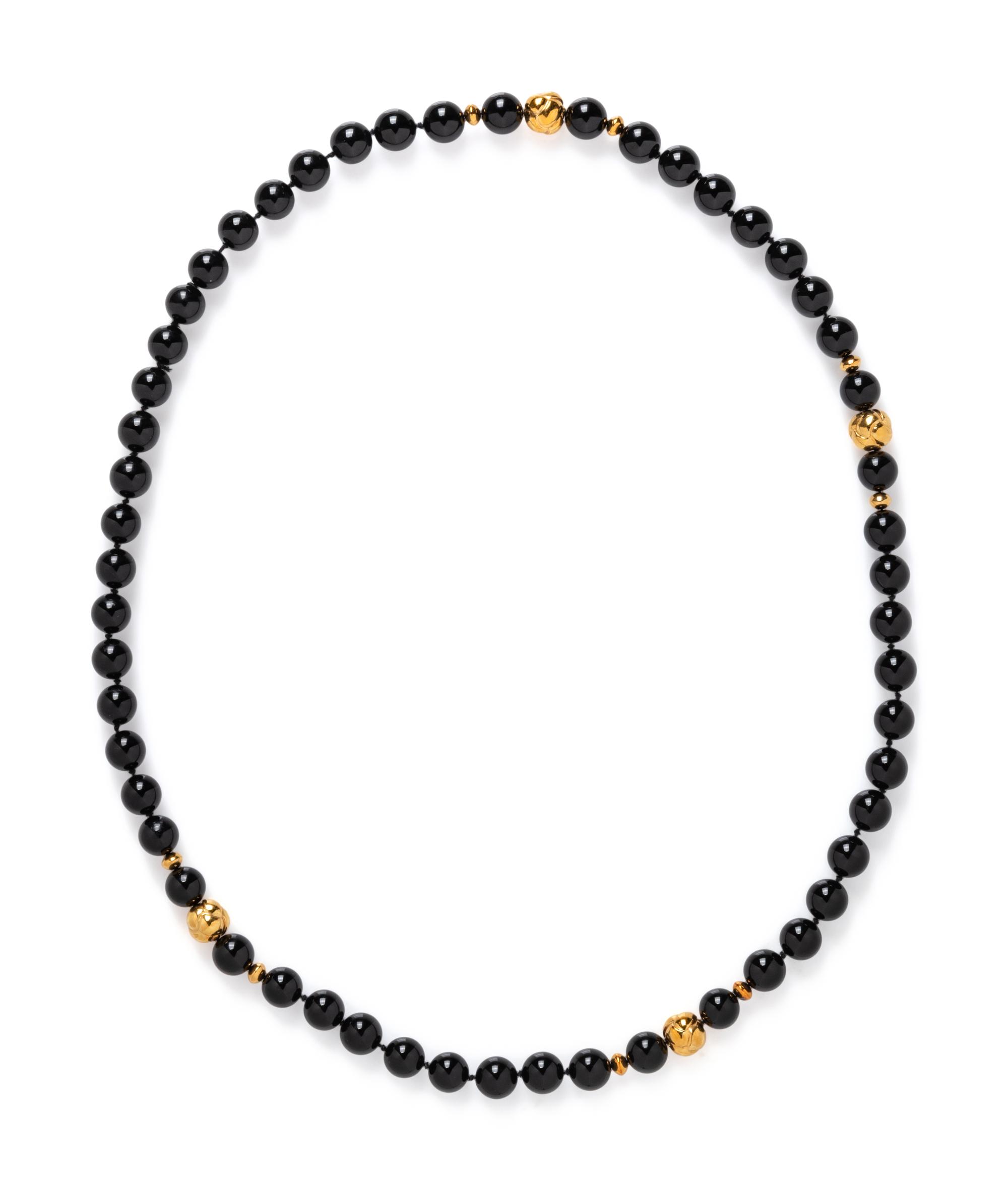ONYX AND YELLOW GOLD BEAD NECKLACE