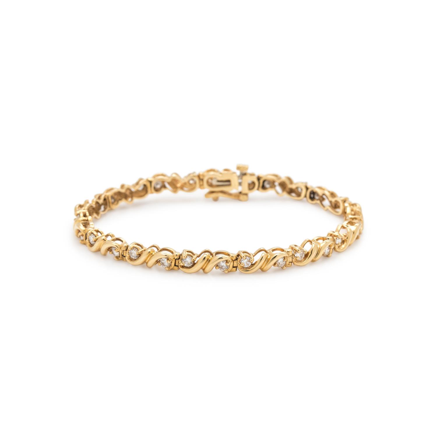 YELLOW GOLD AND DIAMOND BRACELET