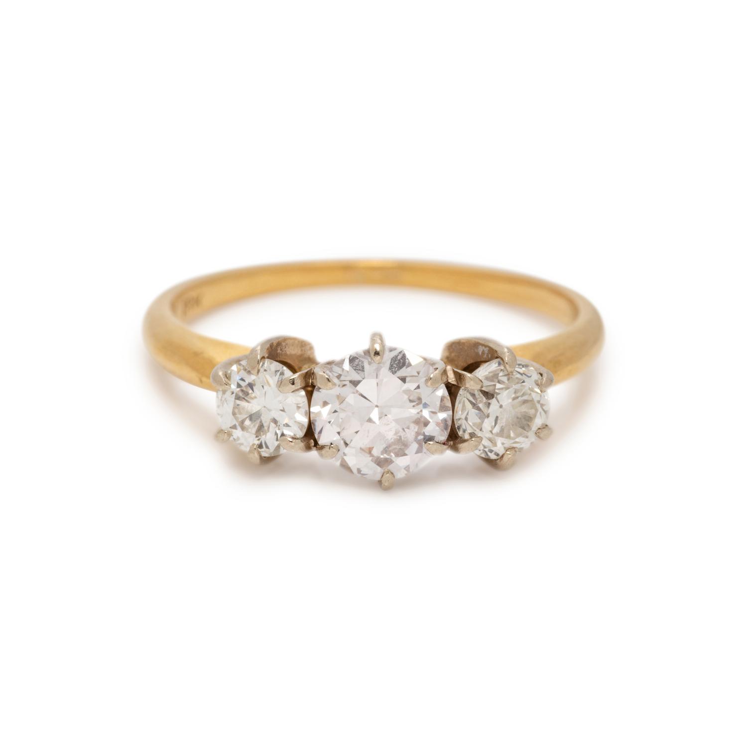 DIAMOND RING