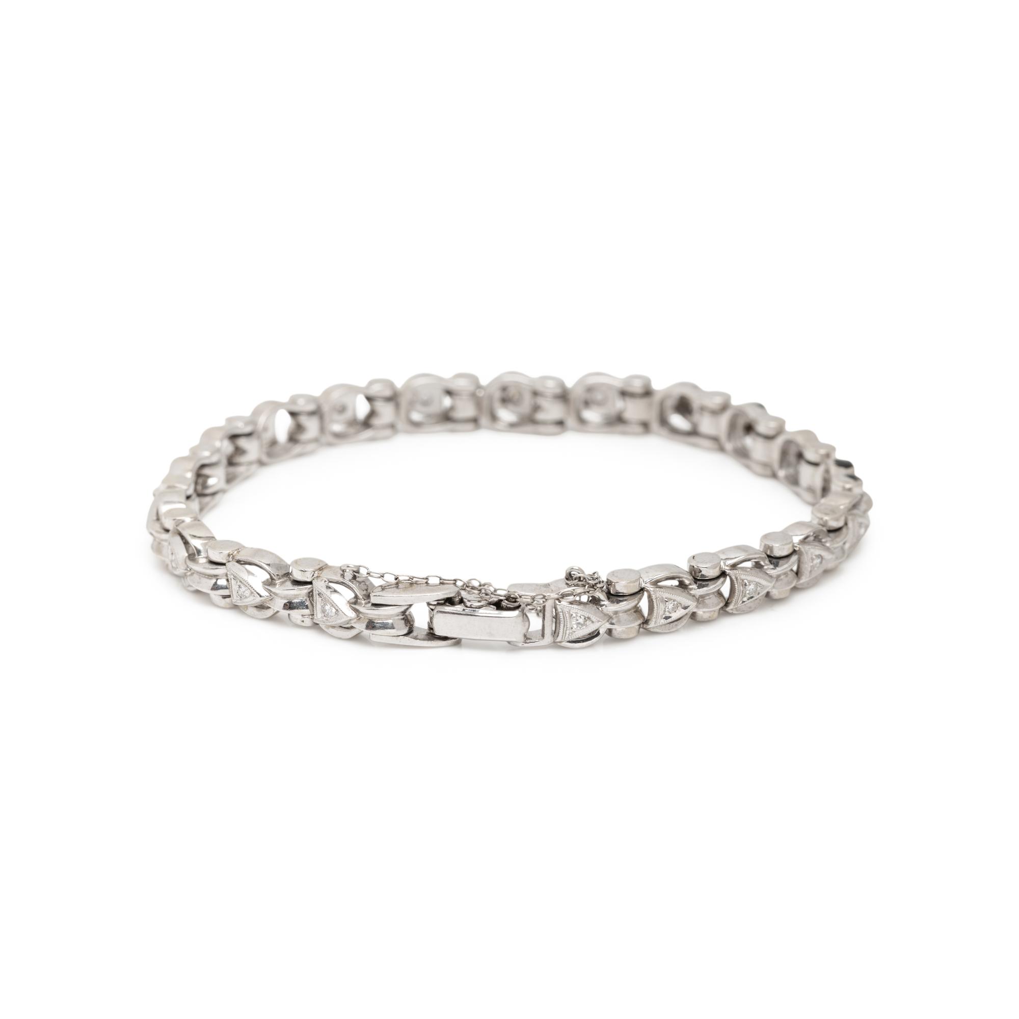 WHITE GOLD AND DIAMOND BRACELET