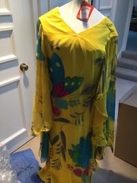 A Hanae Mori Yellow Silk Chiffon Caftan Dress, Size 16.