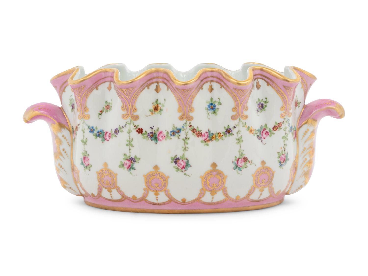 A Porcelaine de Paris Verrière or Jardinière