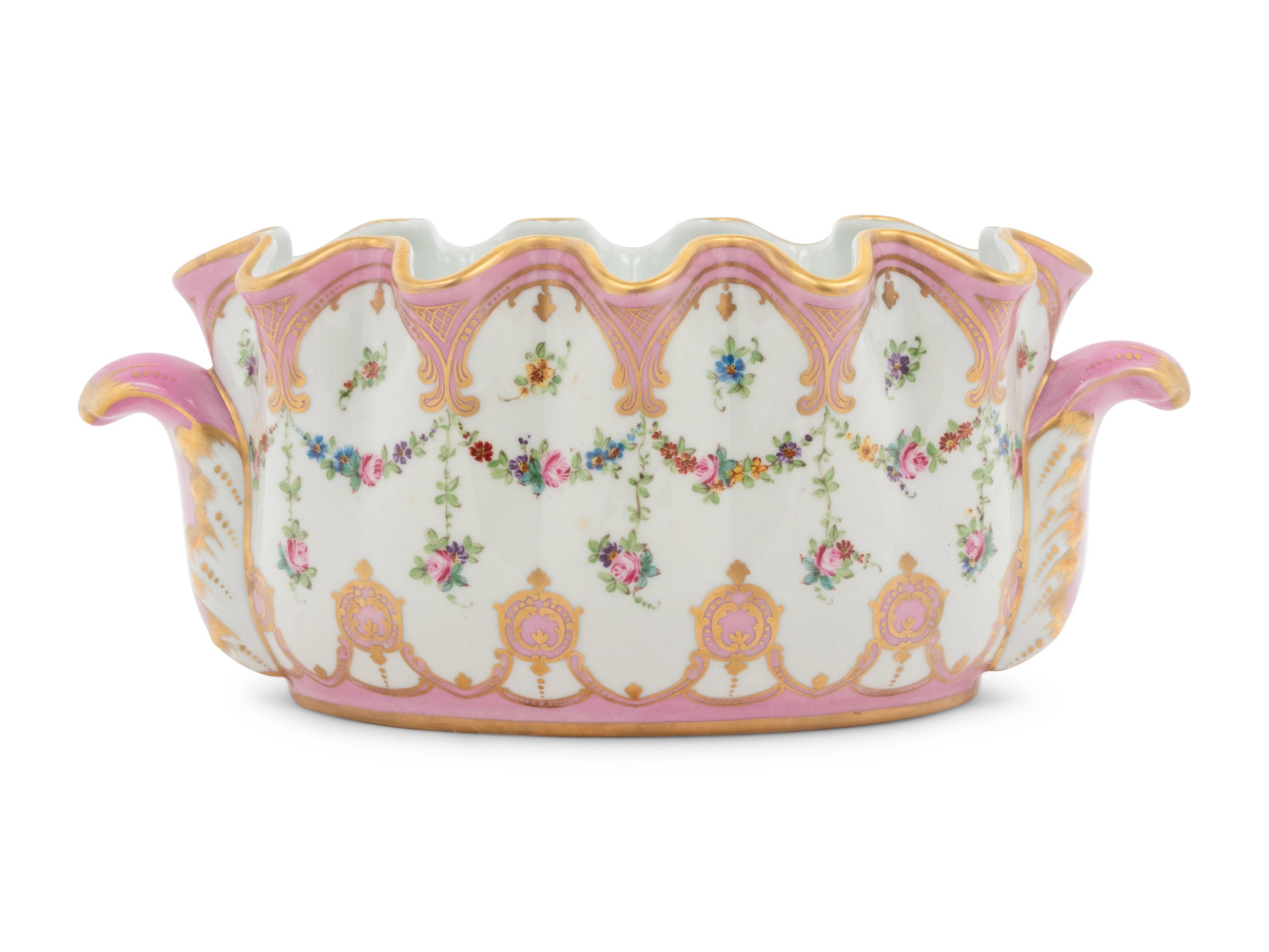 A Porcelaine de Paris Verrière or Jardinière