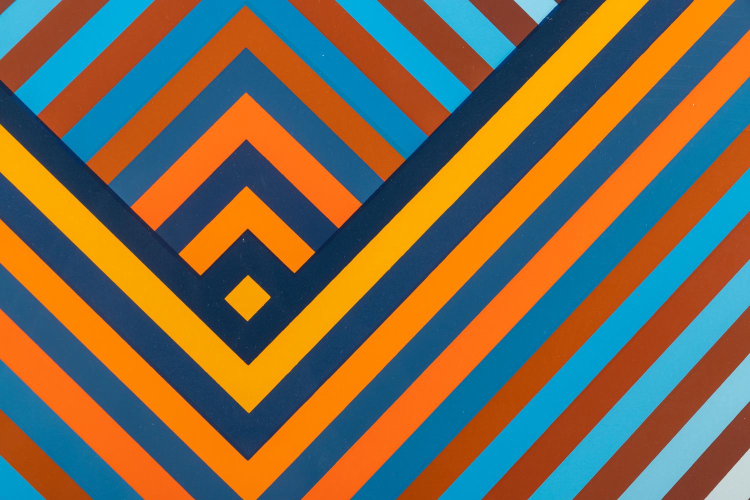 Tricolor