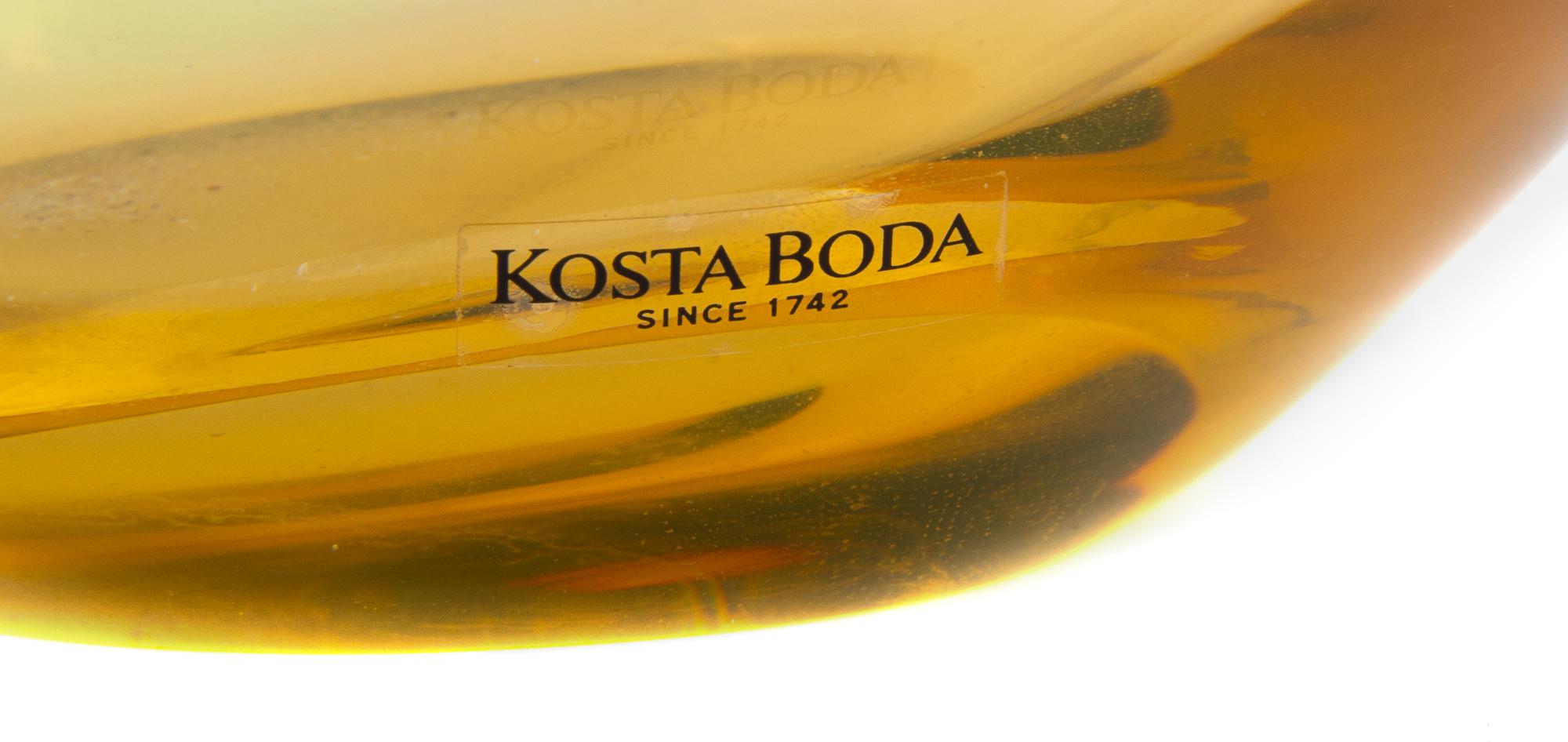 Kjell Engman, (Swedish, b. 1946), Fidji Bottle Kosta Boda, Sweden