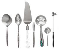 An American Silver Flatware Service, International Silver Co., Meriden, CT, Mid-20th Century, Valencia pattern, comprising: 8 dinner kn