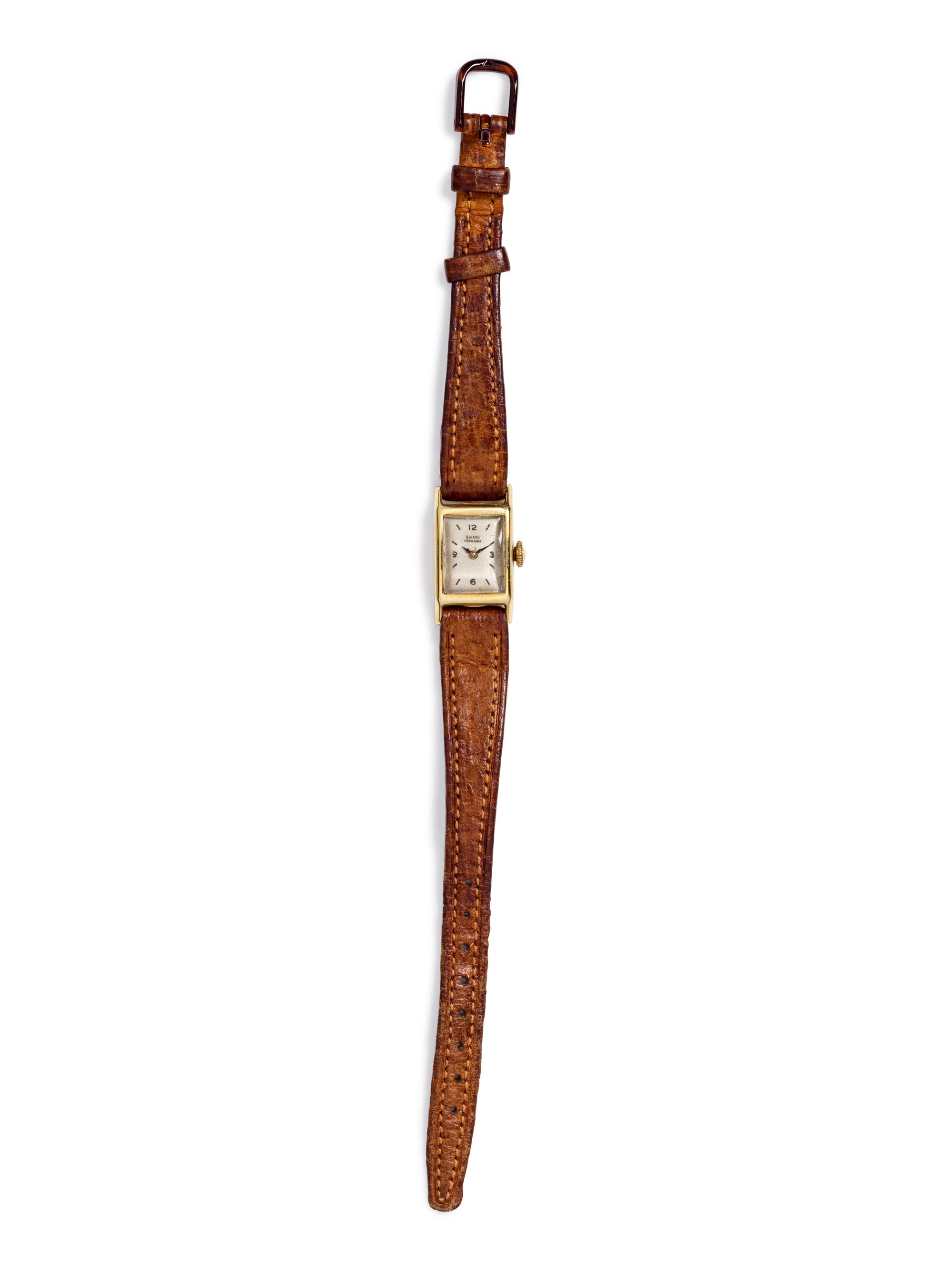 A 14 Karat Yellow Gold Wristwatch, Girard Perregaux,