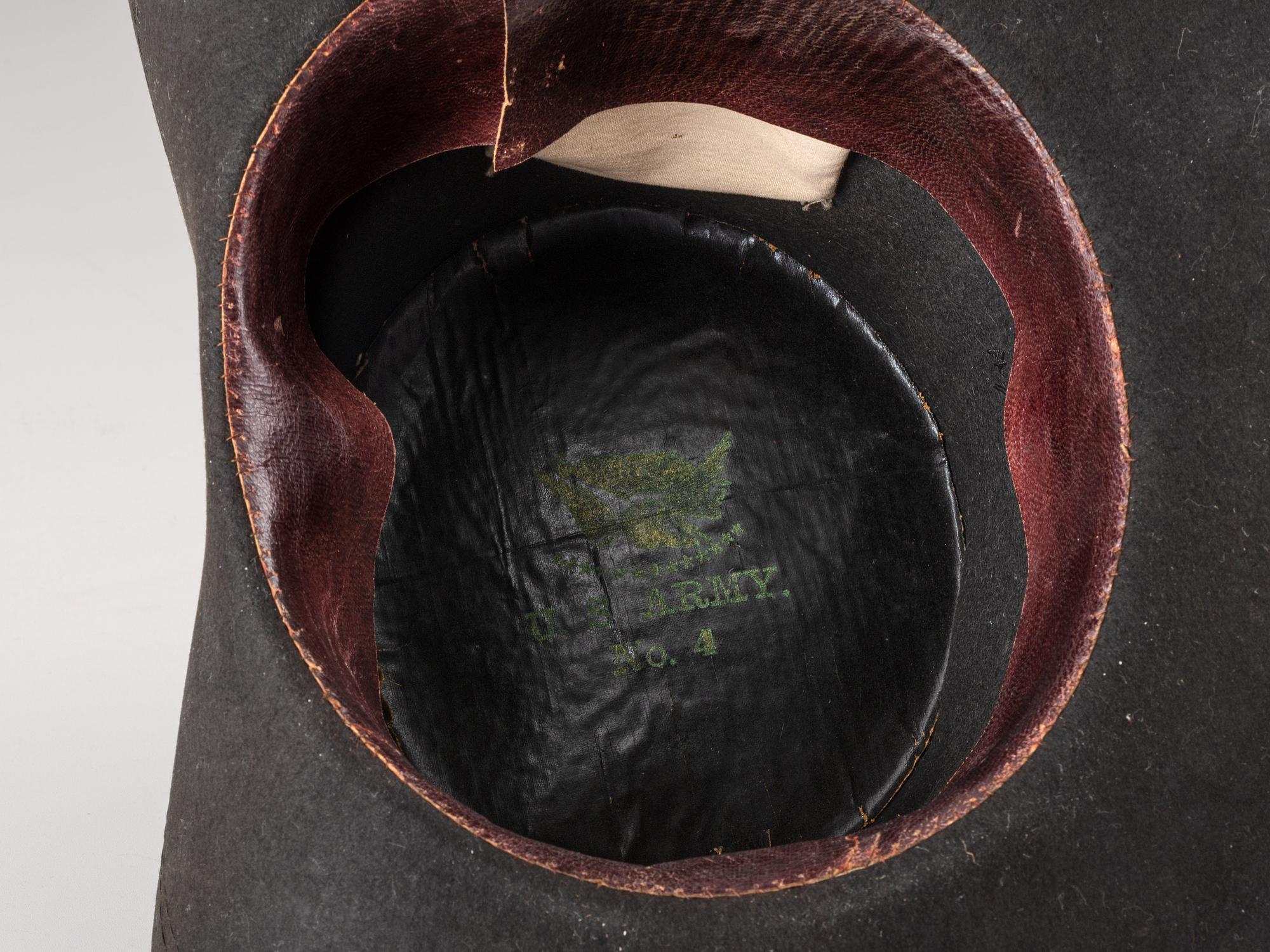 [CIVIL WAR]. Model 1858 Union artillery Hardee hat with added insignia.