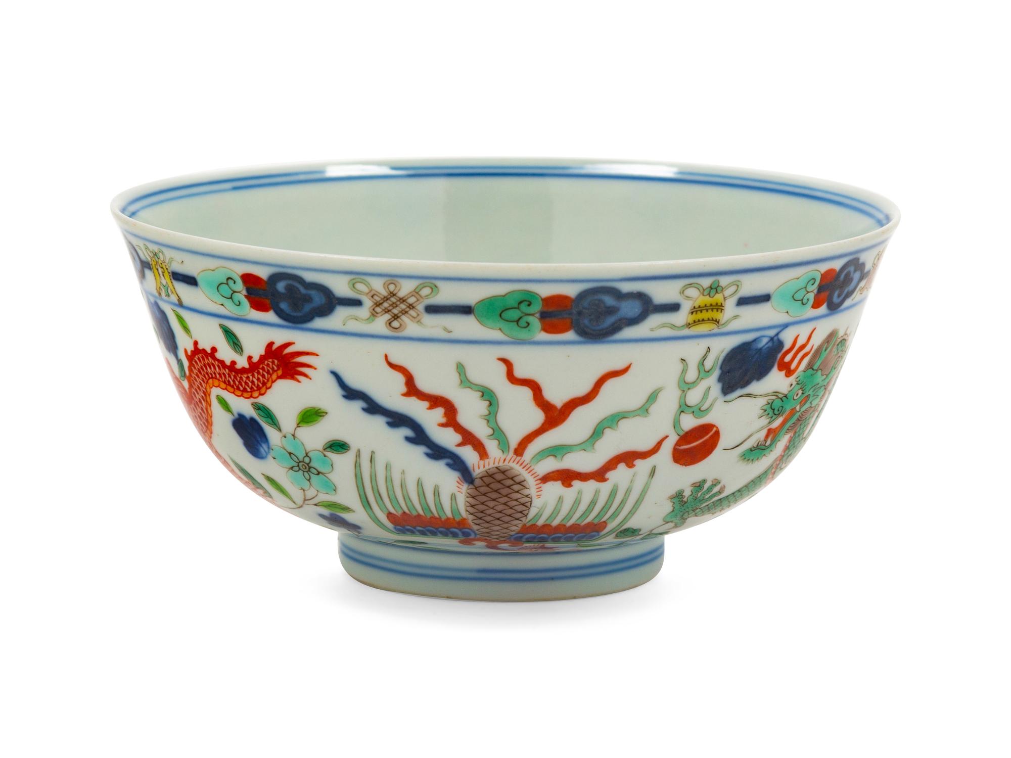 A Wucai Porcelain 'Dragon and Phoenix' Bowl
