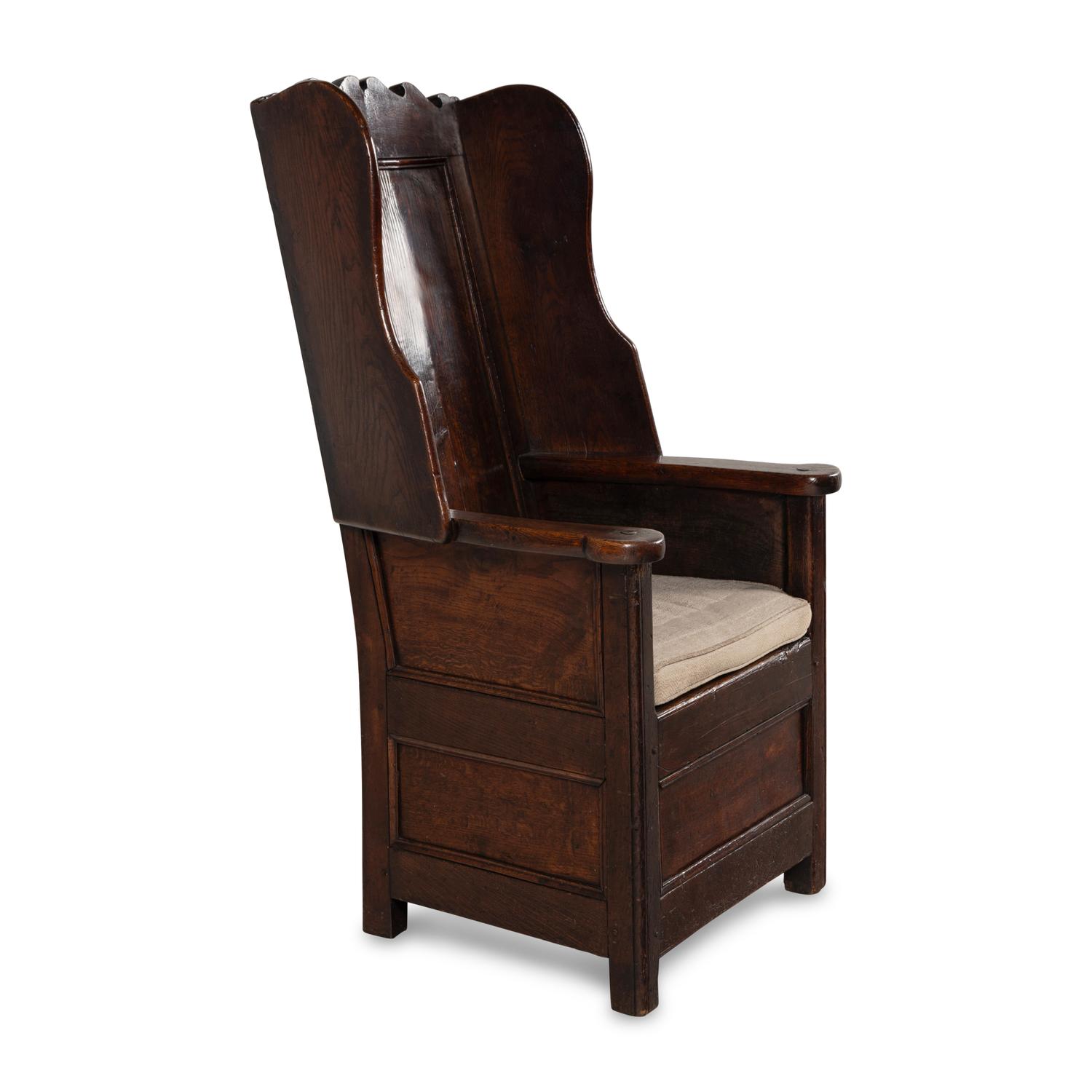 A Northern English Oak Lambing Chair