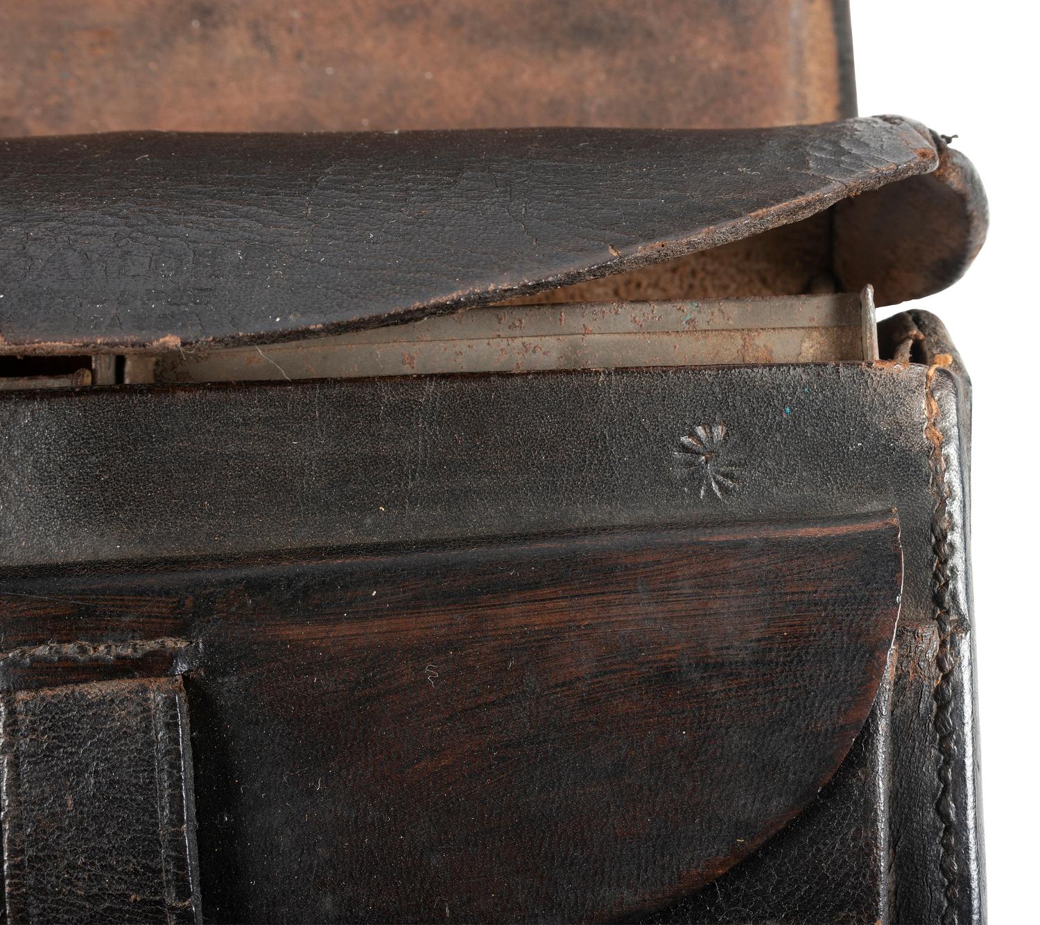 [CIVIL WAR]. Model 1861 cartridge box by Gaylord, Chicopee, MA.