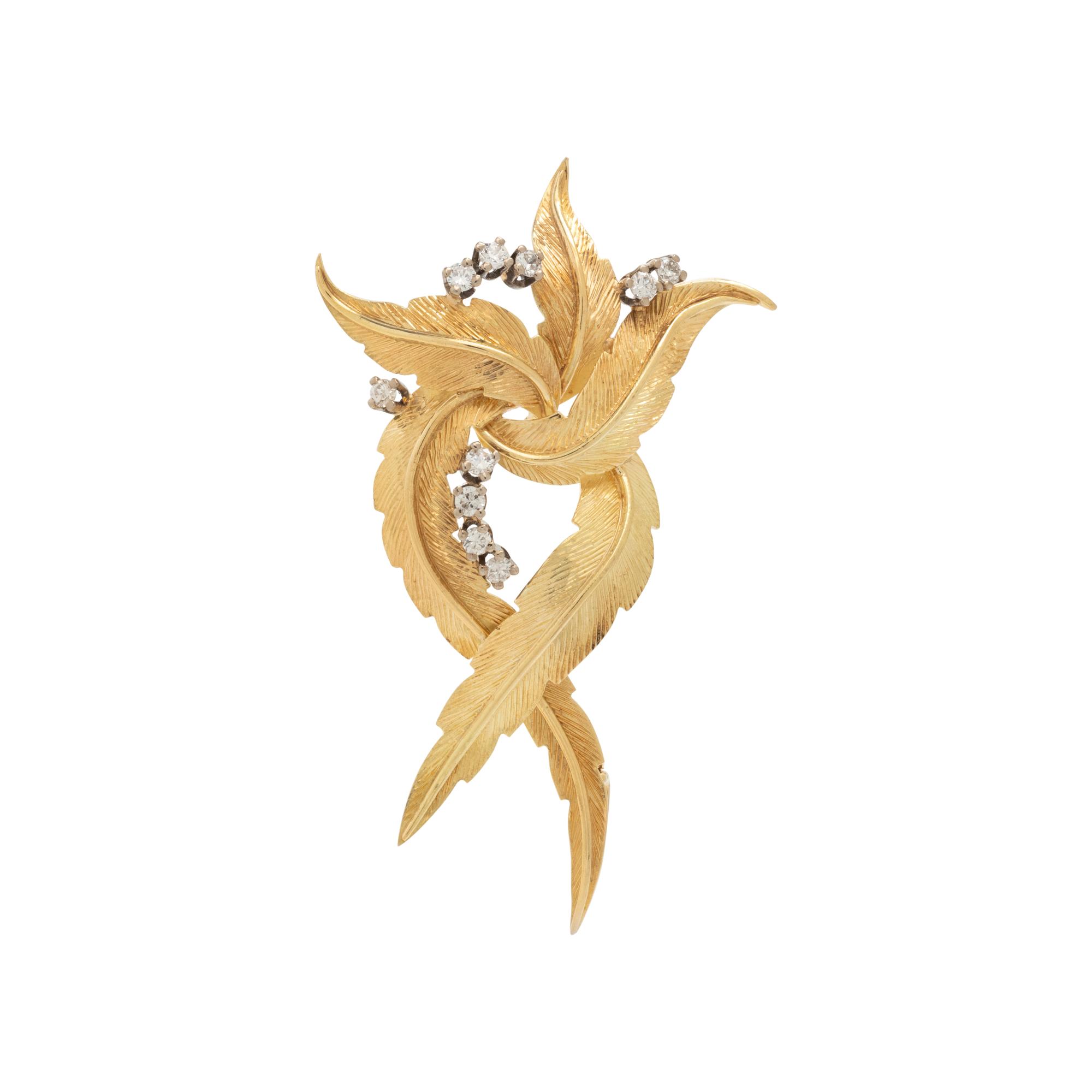 YELLOW GOLD AND DIAMOND BROOCH