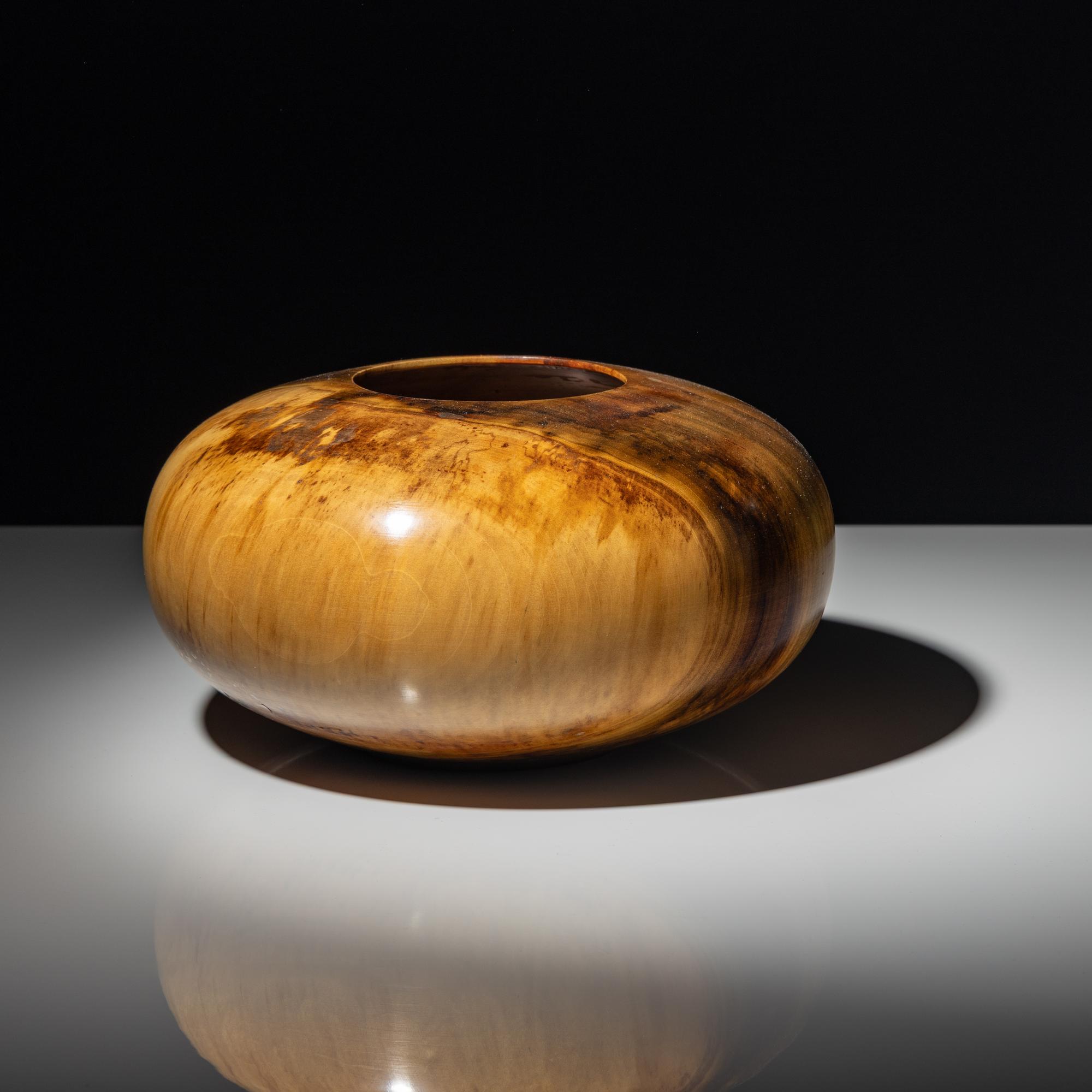 Tulipwood bowl