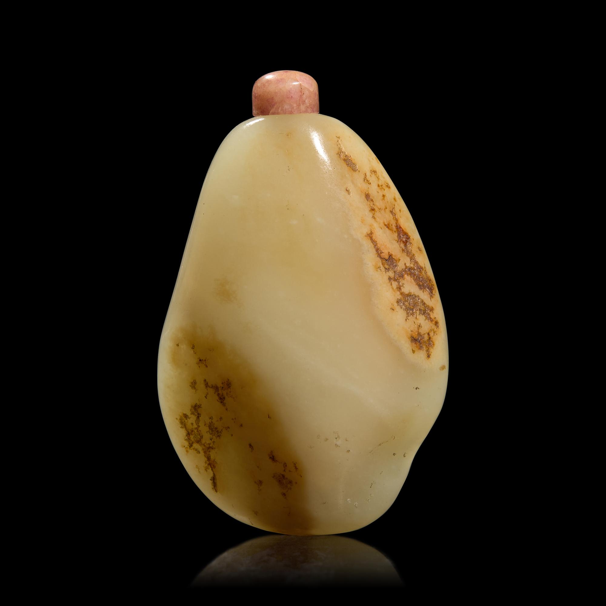 A Chinese Russet Jade Pebble-Form Snuff Bottle