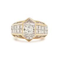 YELLOW GOLD AND DIAMOND RING
