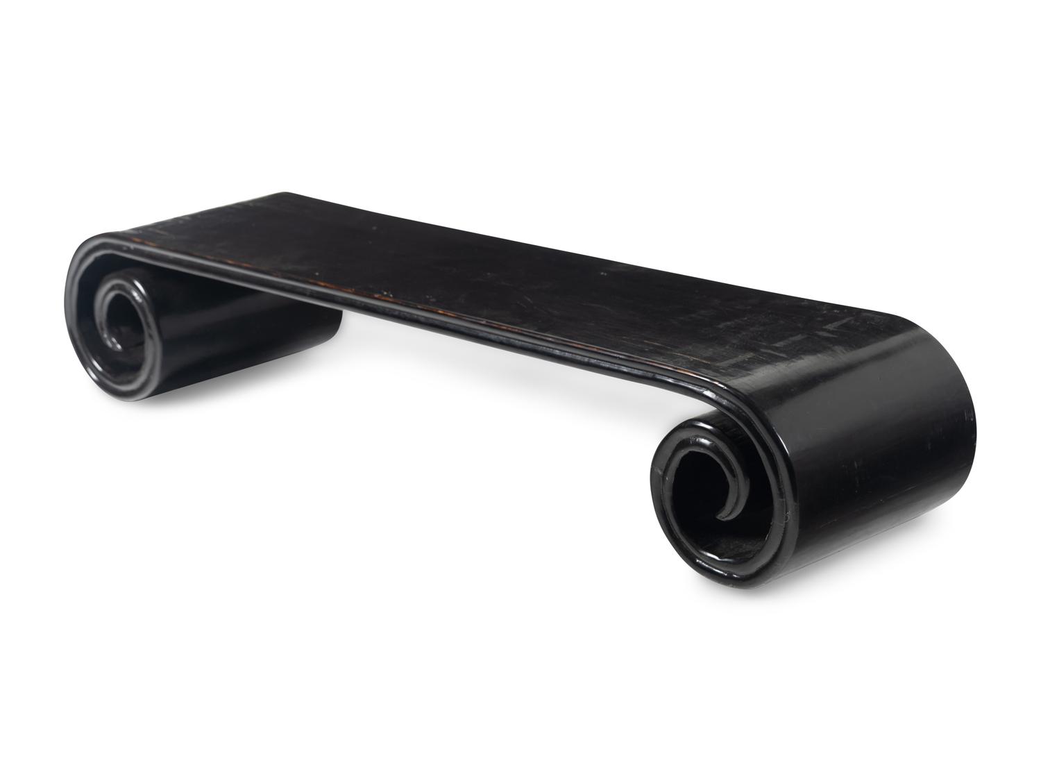 A Chinese Black Lacquered Low Scrolled-Form Low Table, Qinzhuo
