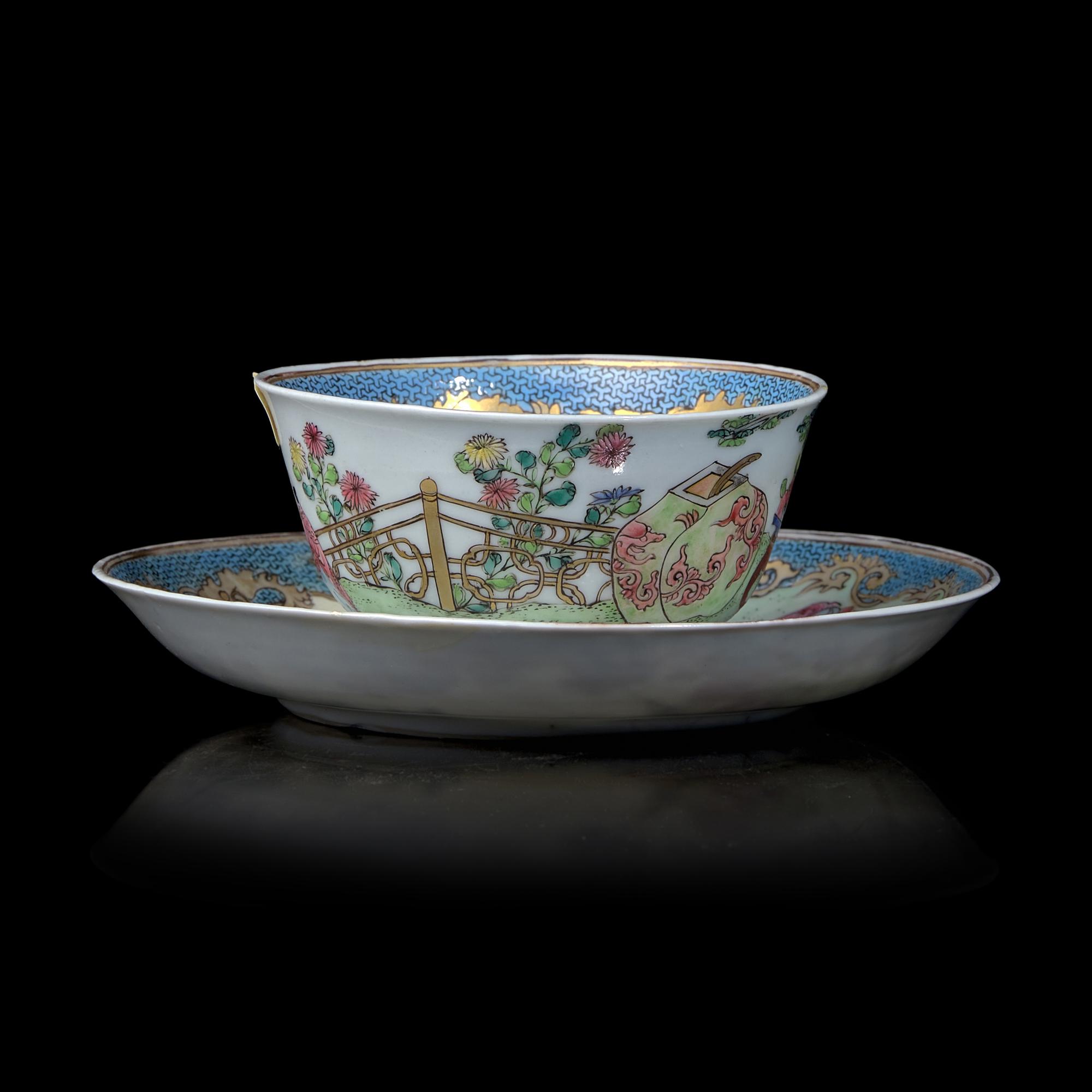 A Chinese Export Famille Rose Porcelain Tea Bowl and Saucer, ex. Garland and Morgan Collections, 18th Century 清中期 粉彩人物圖杯碟 Garland及摩根收藏