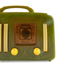 An Emerson EP375 5 Plus 1 Radio