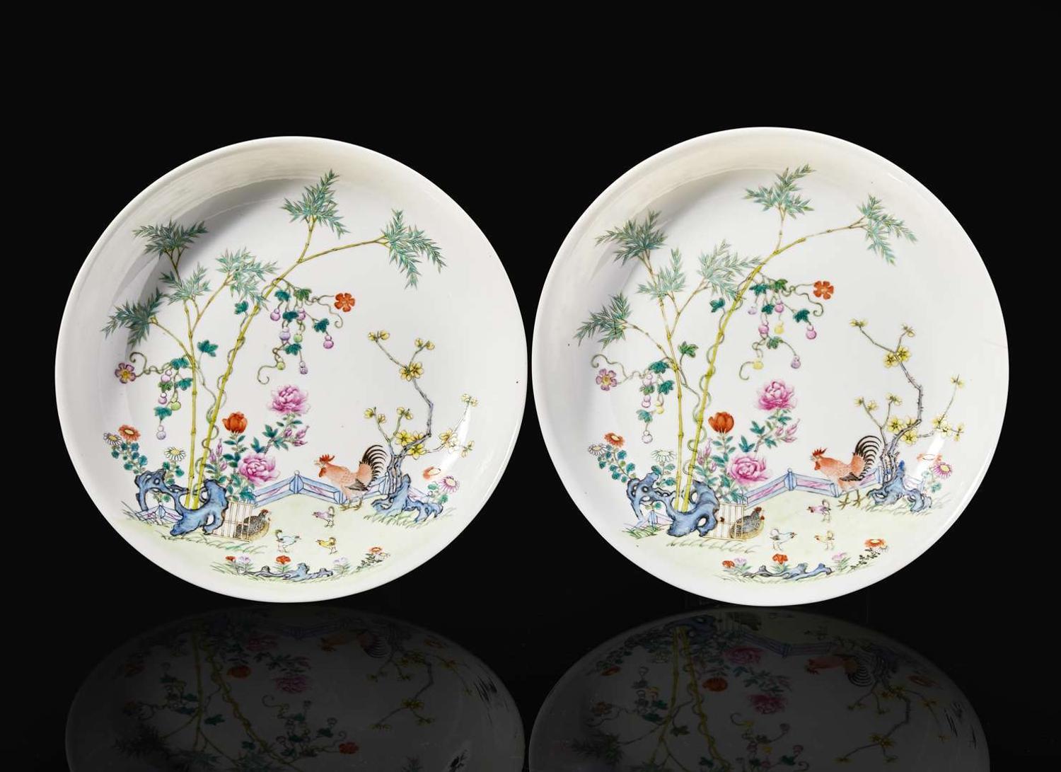 A pair of Chinese famille rose "Cockerel" dishes, Guangxu six-character marks, possibly Republic period 粉彩錦雉盤一對 可能為民國