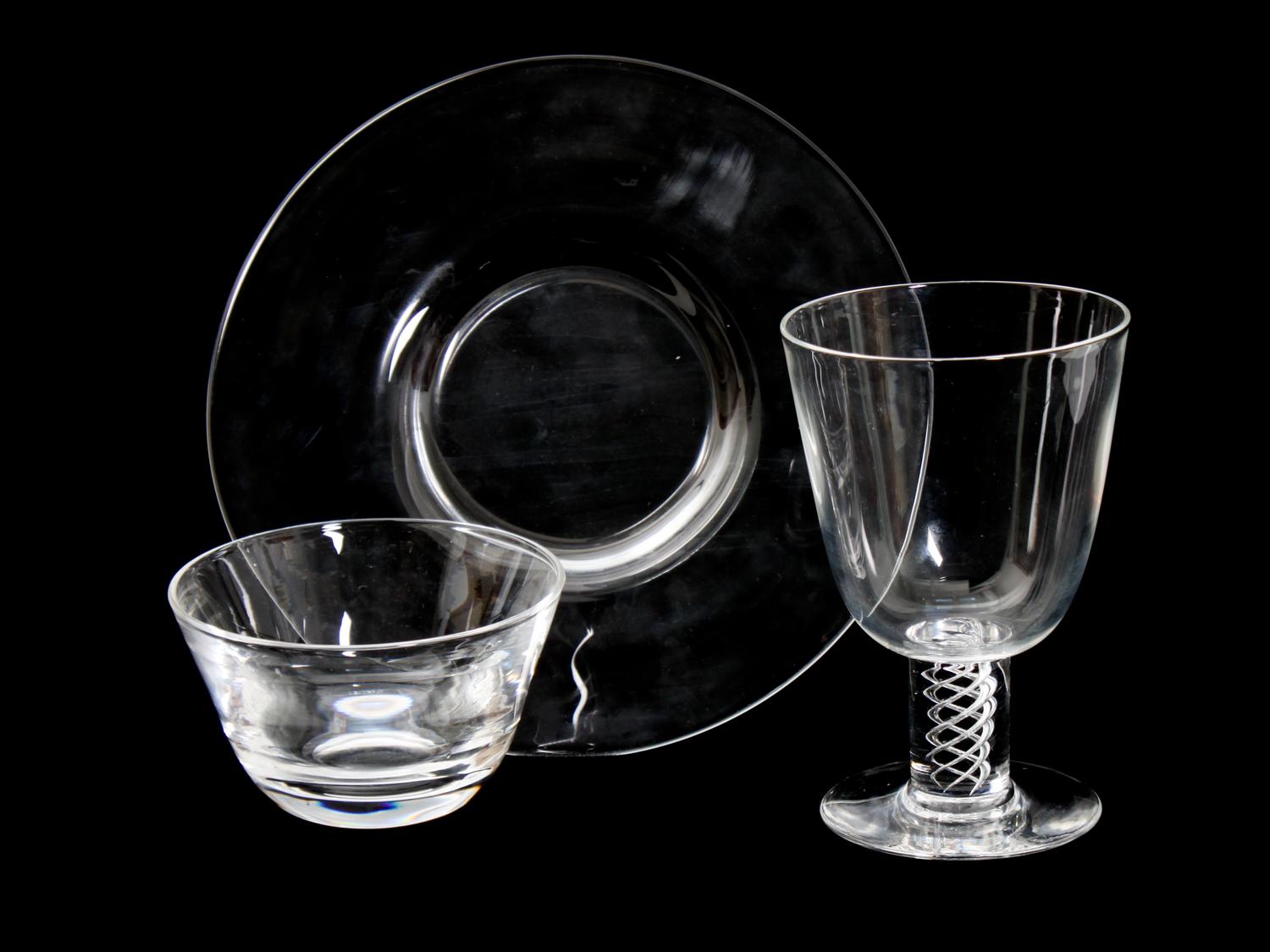 A Collection of Steuben Crystal Dinnerware Diameter of plates 8 3/4 inches